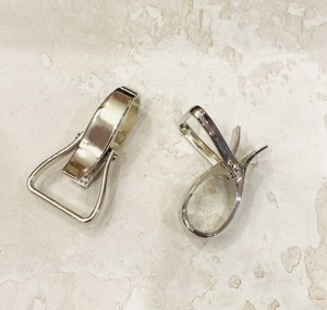 Карабин для сумки. Никель 25 мм