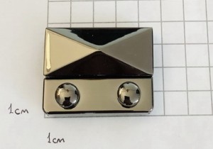 Замок для сумки. Черный никель 45х35 мм