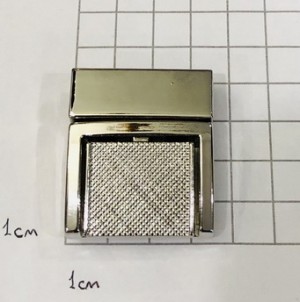 Замок для сумки. Никель 35х40 мм