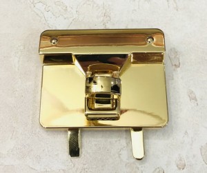 Замок для сумки. Золото 48х38 мм