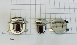 Замок для сумки. Никель 23х28 мм