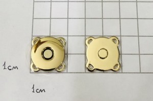 Магнитная кнопка 18 мм. Золото