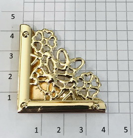 Уголок для сумки. Золото