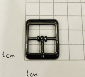 Пряжка. Черный никель 18 мм