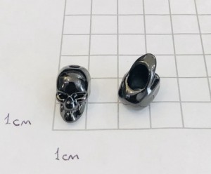 Наконечник-украшение для шнурка "Череп". Черный никель