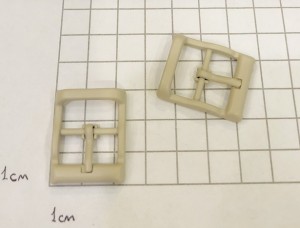 Пряжка. Бежевый (18 мм)