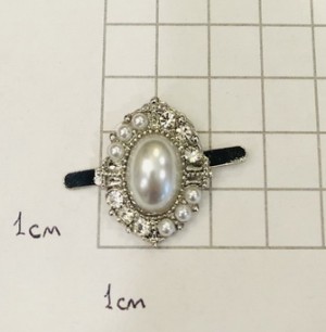 Украшение для обуви. Никель + стразы