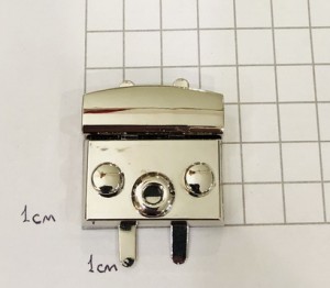 Замок для сумки. Никель 35х32 мм