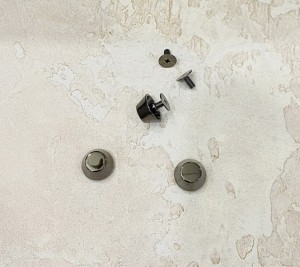 Ножка на винте. Черный никель 13 мм