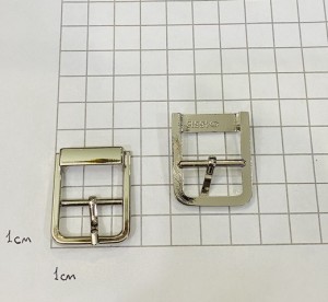 Пряжка. Никель (20 мм)