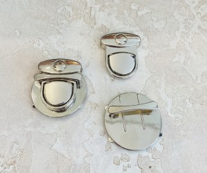 Замок для сумки. Никель 44х45 мм
