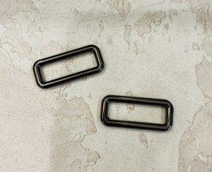 Рамка - ручкодержатель. Черный никель 25 мм