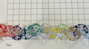 Цепочка пластиковая декоративная 23х23х5 мм