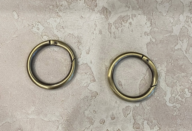 Кольцо карабин для сумки. Антик браш 32 мм