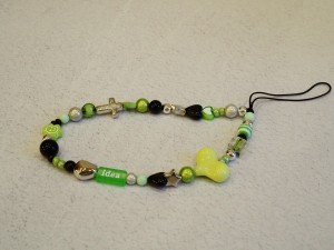 Шнурок для телефона брелок женский украшение браслет на руку