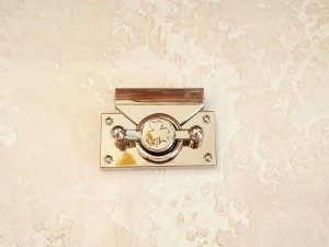 Замок для сумки. Никель 70х35 мм