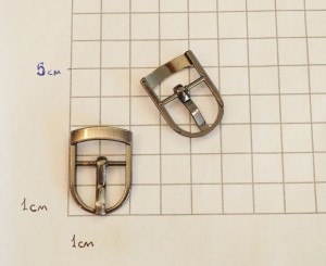 Пряжка. Черный никель браш (15 мм)