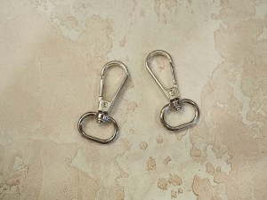 Карабин для сумки. Никель роллинг 16 мм