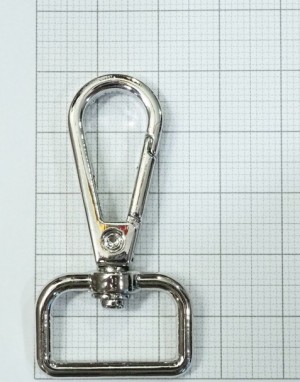 Карабин для сумки. Никель 20 мм