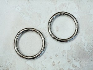 Кольцо карабин для сумки. Никель 38 мм