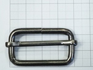 Регулировочная рамка. Черный никель роллинг (32 мм)