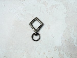 Кольцо карабин для сумки. Черный никель 10 мм