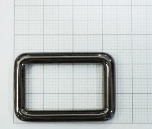Рамка - ручкодержатель. Черный никель 25 мм