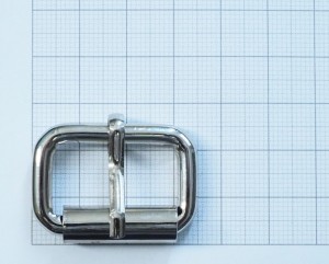 Пряжка с роликом. Никель (25 мм)