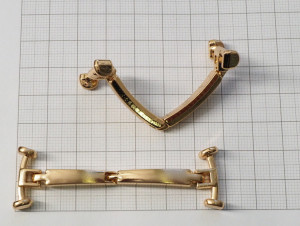 Украшение для обуви. Золото сатен (растяжка) 70 мм